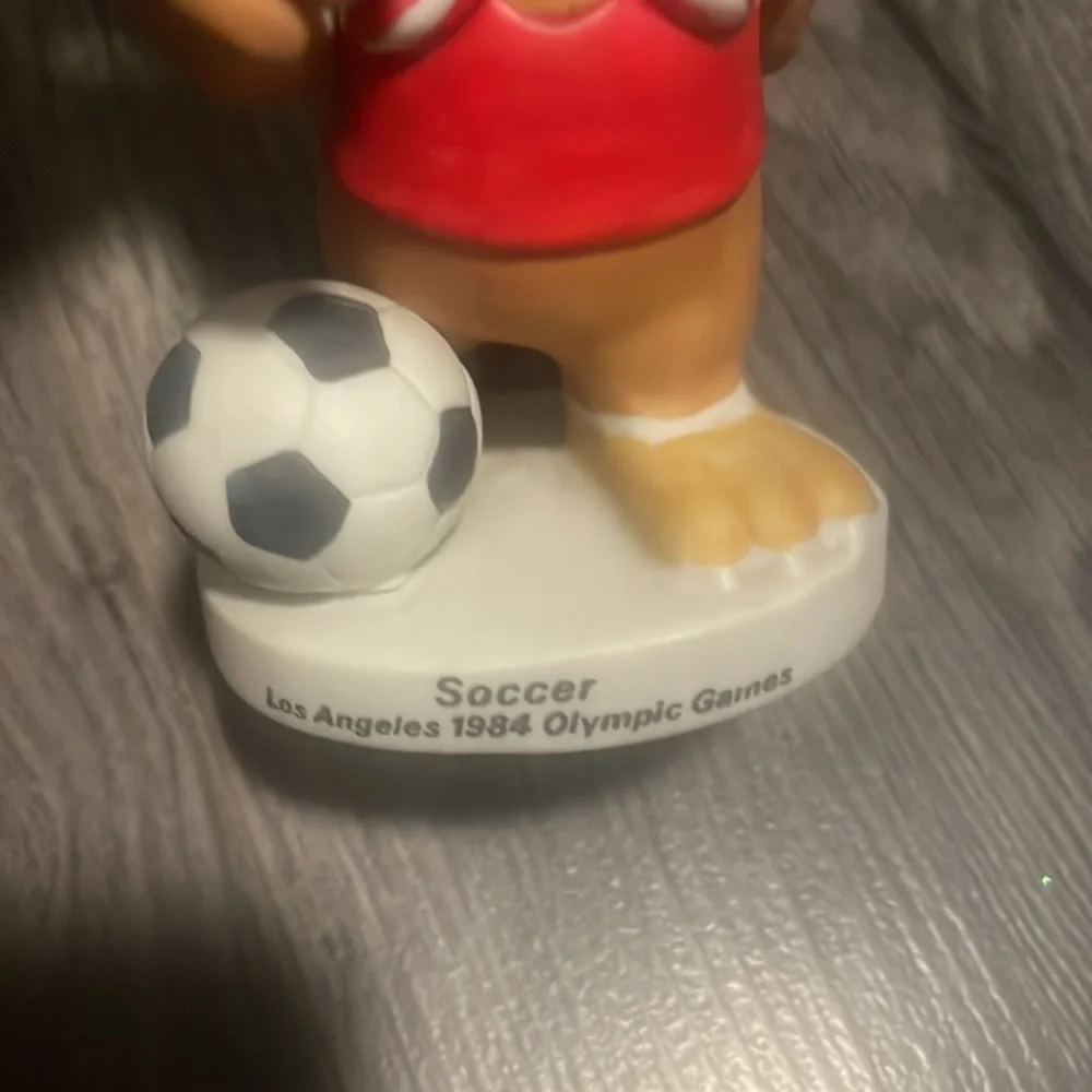 🧨Sam the Eagle soccer Olympics 1984 Collector Figurines USA 🇺🇸 Olympian